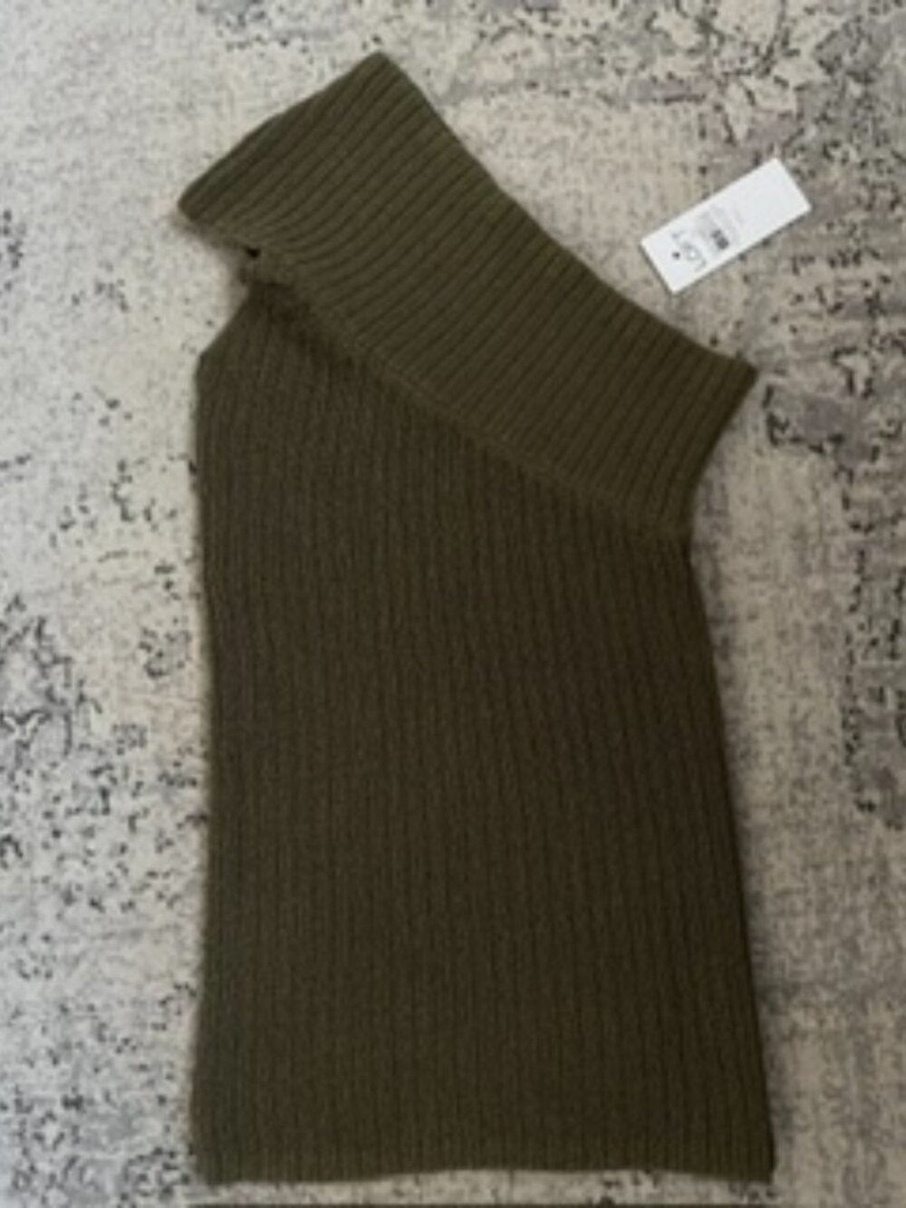 NWT 🧡3/$15 LOFT Olive Green One Shoulder Sweater Women's XXS